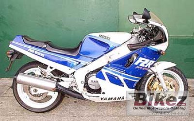 1988 Yamaha FZR 750 Genesis (reduced effect) photo